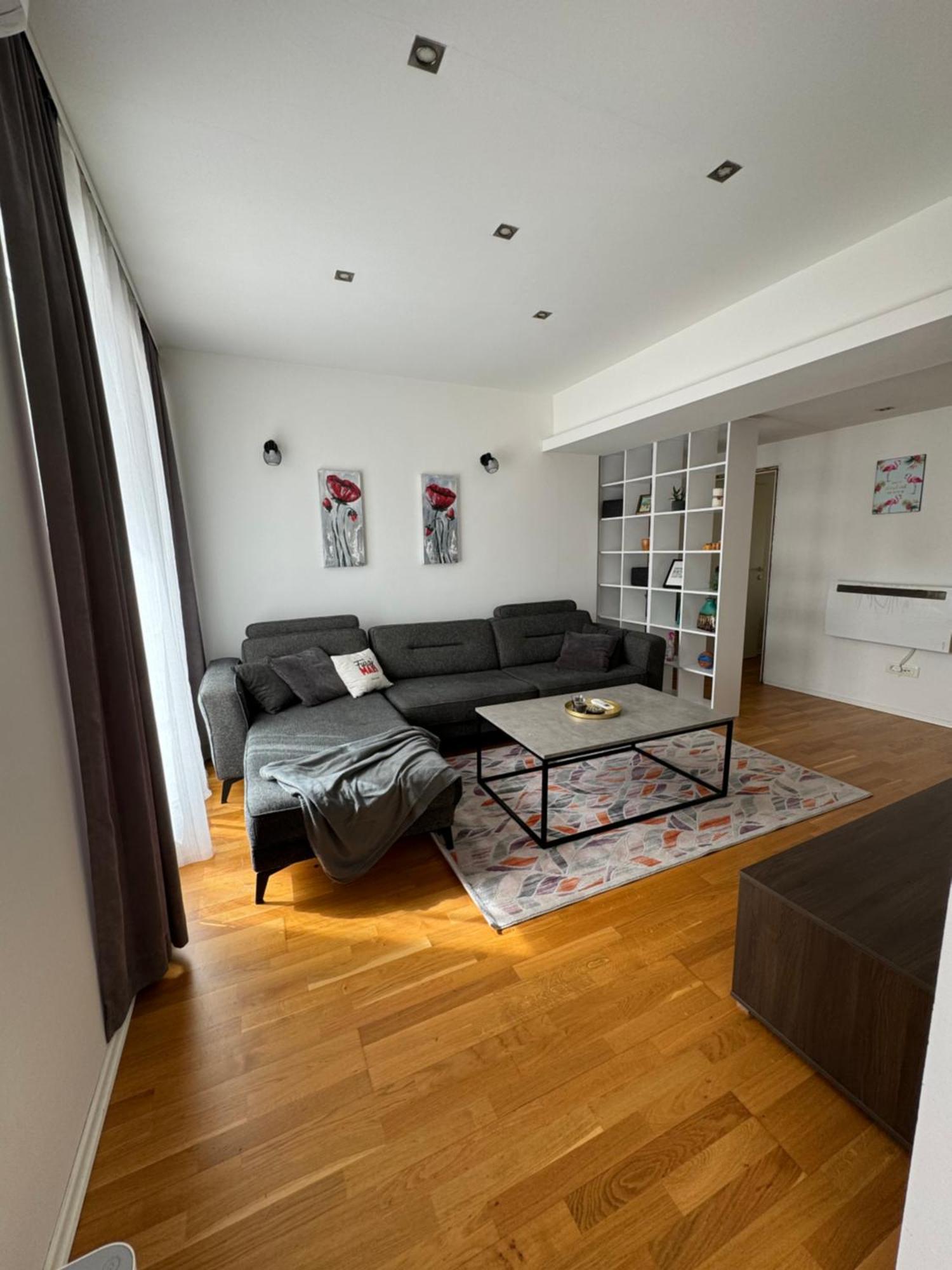 Urban Haven Sarajevo Apartment ภายนอก รูปภาพ