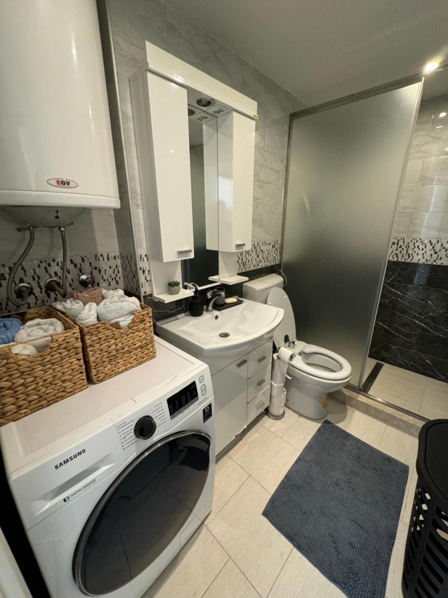 Urban Haven Sarajevo Apartment ภายนอก รูปภาพ