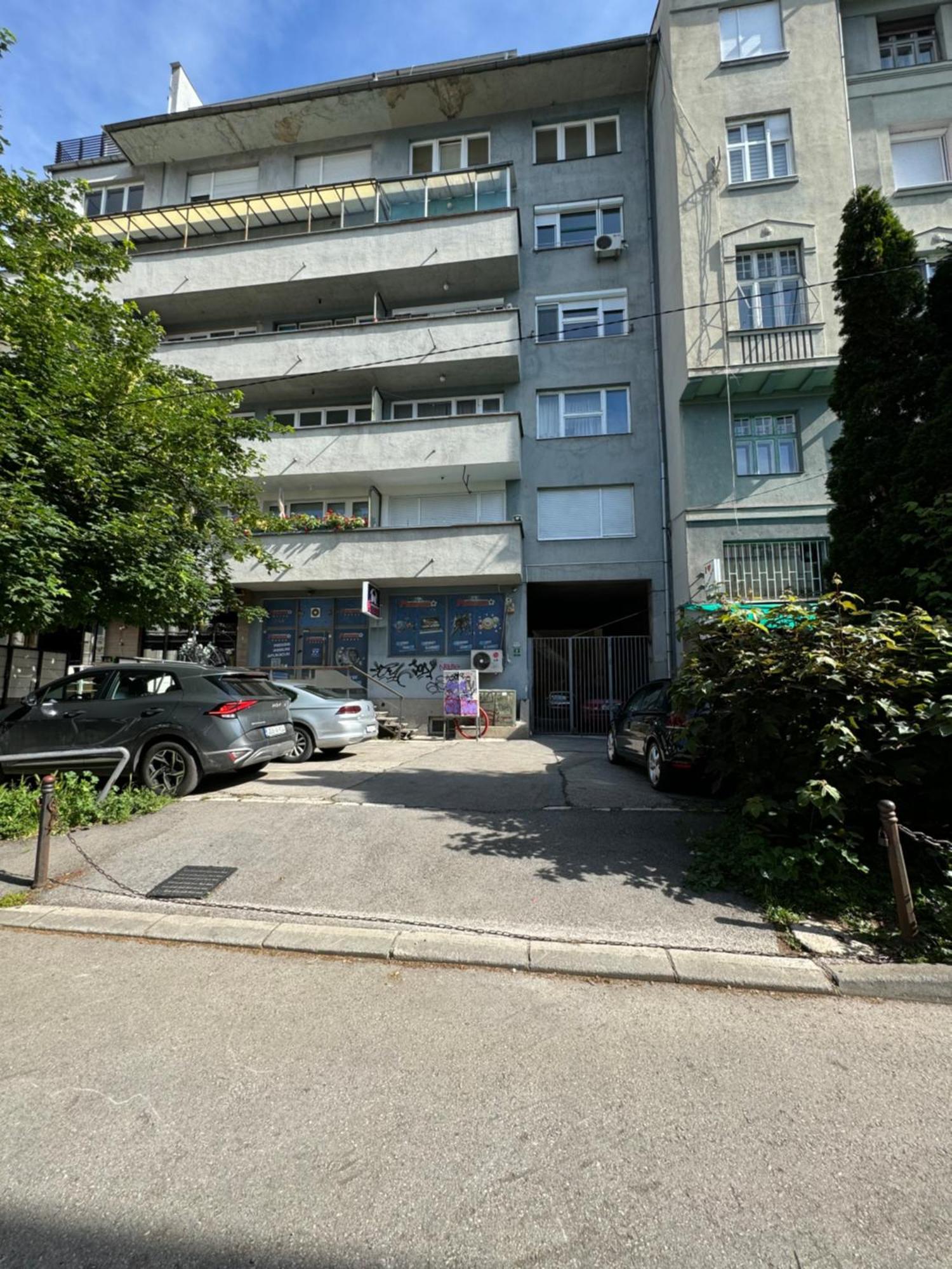 Urban Haven Sarajevo Apartment ภายนอก รูปภาพ